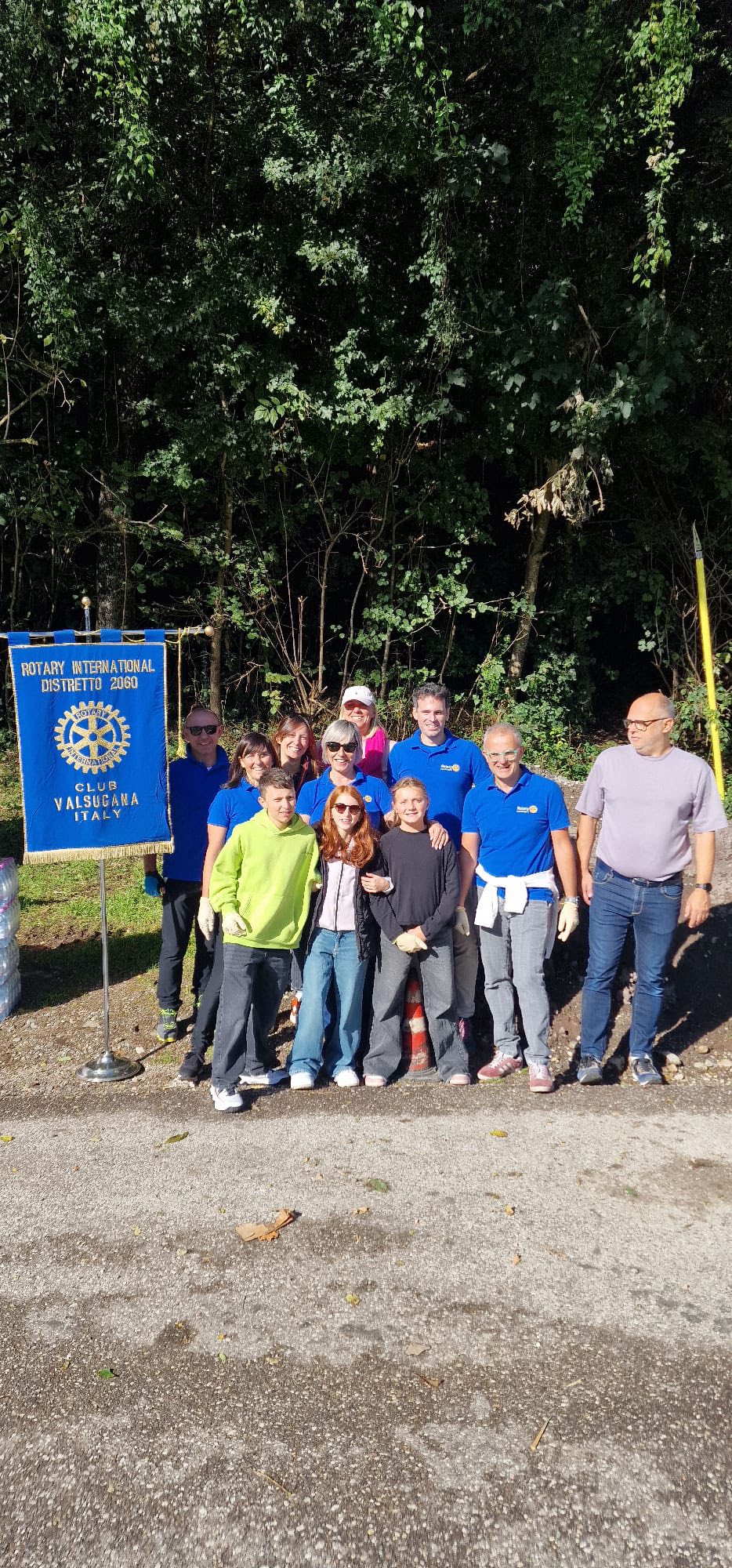 555962441 122172104588465129 1680970708618688349 n