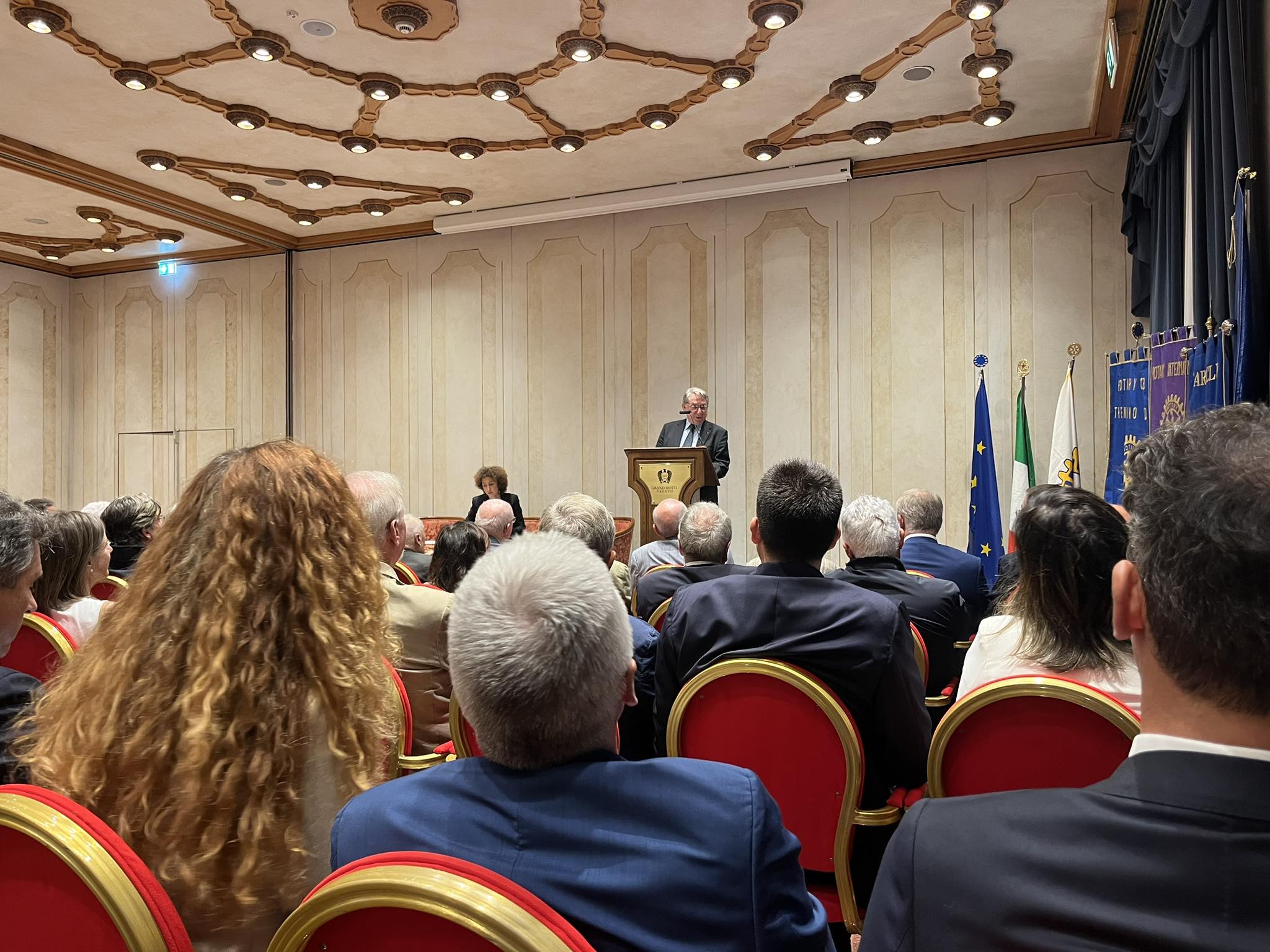 551975024 122171529134465129 8168499000634372708 n