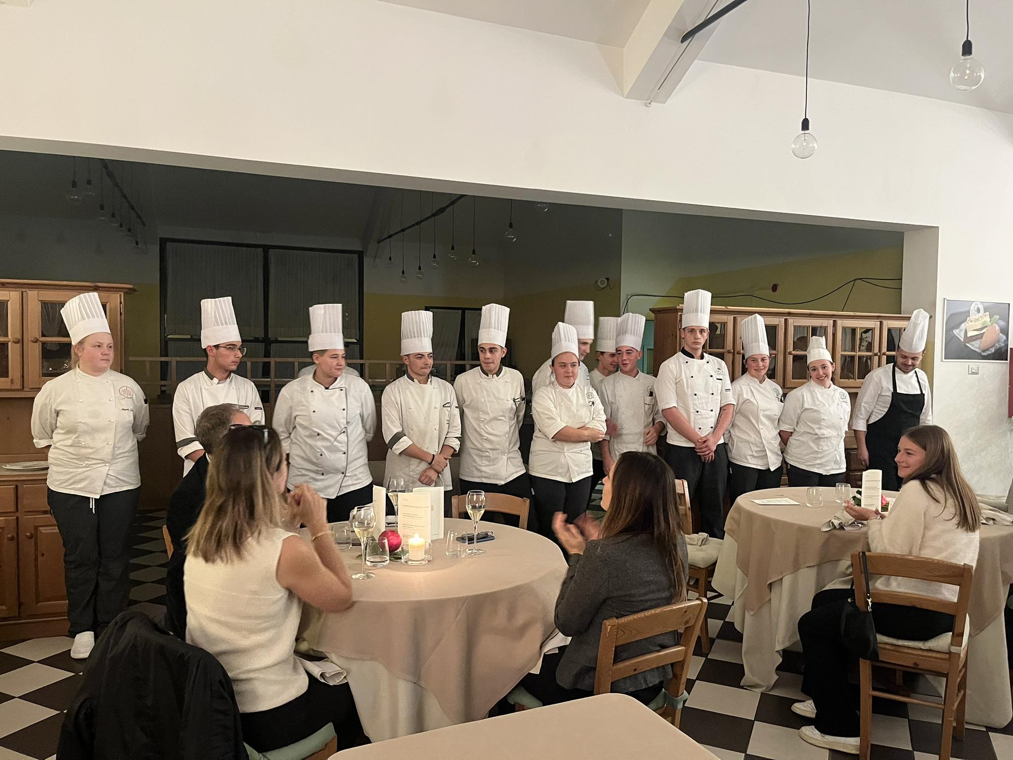 559585534 122179136348465129 4821471133287026248 n